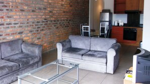 Unclassified image, 4 of 21, button - Canterbury 501 Apartment (Cape Town)