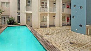 Unclassified image, 3 of 21, button - Canterbury 501 Apartment (Cape Town)