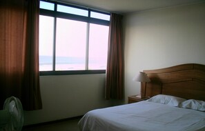 Standard Apartment, 1 Bedroom, Ocean View, Oceanfront (Self servicing & Self Catering) - Mouille Grange 203 - Apartment (Cape Town)