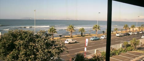 Standard Apartment, 1 Bedroom, Ocean View, Oceanfront (Self servicing & Self Catering) | Beach | On the beach, white sand