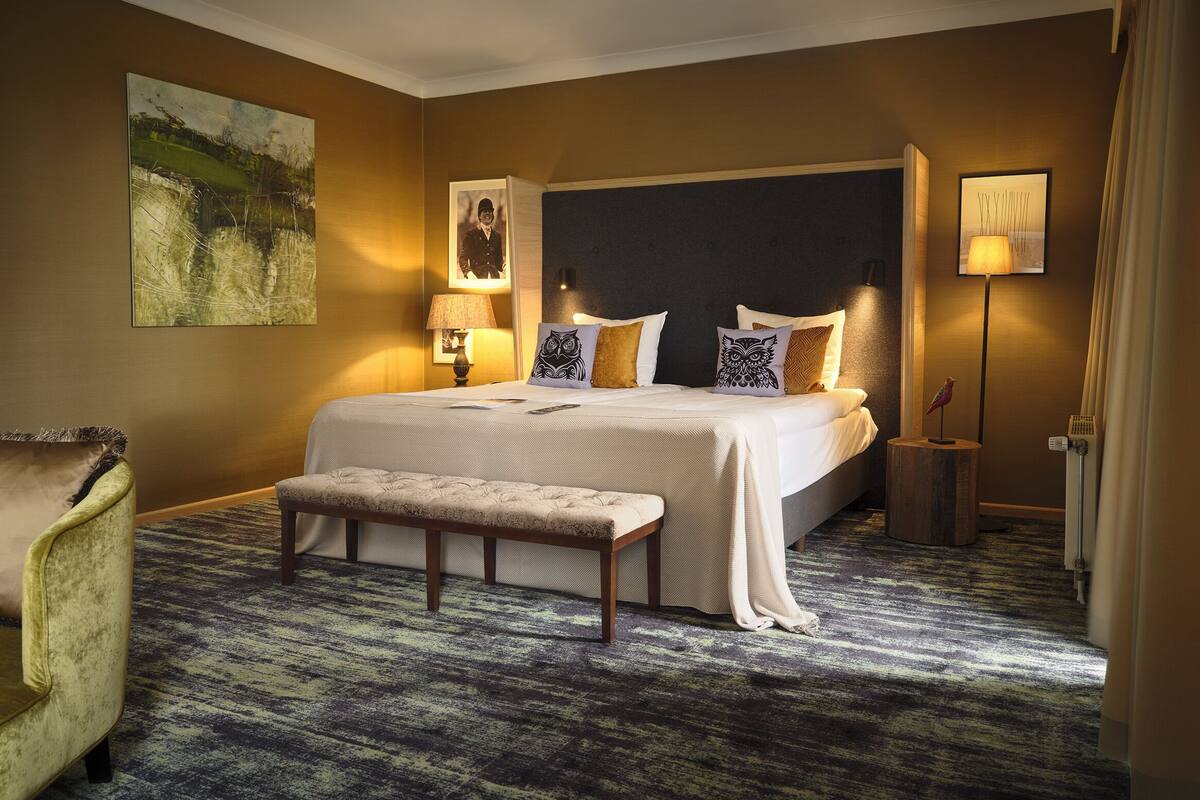 Royal Suite | In-room safe, soundproofing, iron/ironing board (on request)