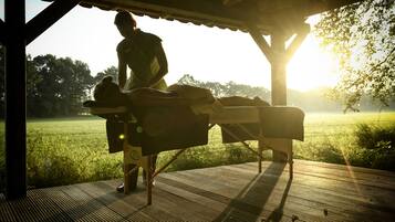 Sauna, steam room, body treatments, aromatherapy, hot stone massages