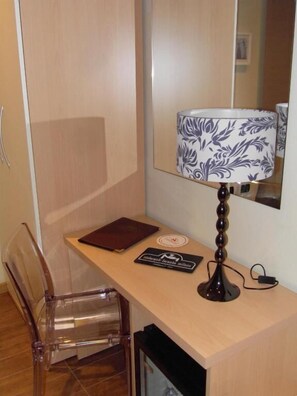 Italiaanse Frette-lakens, een minibar, een kluis op de kamer, een bureau