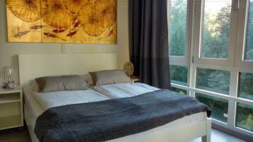 Comfort-Doppelzimmer, 1 Doppelbett, Parkblick | Hochwertige Bettwaren, Zimmersafe, schallisolierte Zimmer