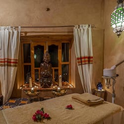 Turkish bath/hammam, body treatments, hydrotherapy, body wraps