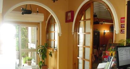 El Faisan C&R Hotel