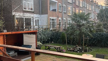Deluxe kamer | 1 slaapkamer, luxe beddengoed, een kluis op de kamer, een bureau