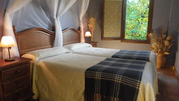 Apartment, 2 Bedrooms (with 2 extra beds) | Iron/ironing board (on request), WiFi (free), bed sheets