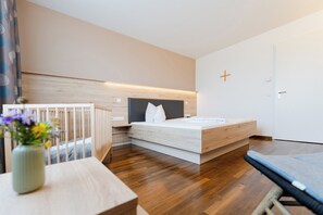 dobbeltrom for single use excl. breakfast | Sengetøy av topp kvalitet, safe på rommet og skrivebord