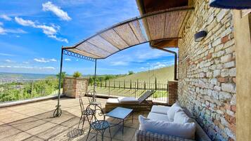 Chambre Double Supérieure | Terrasse/Patio
