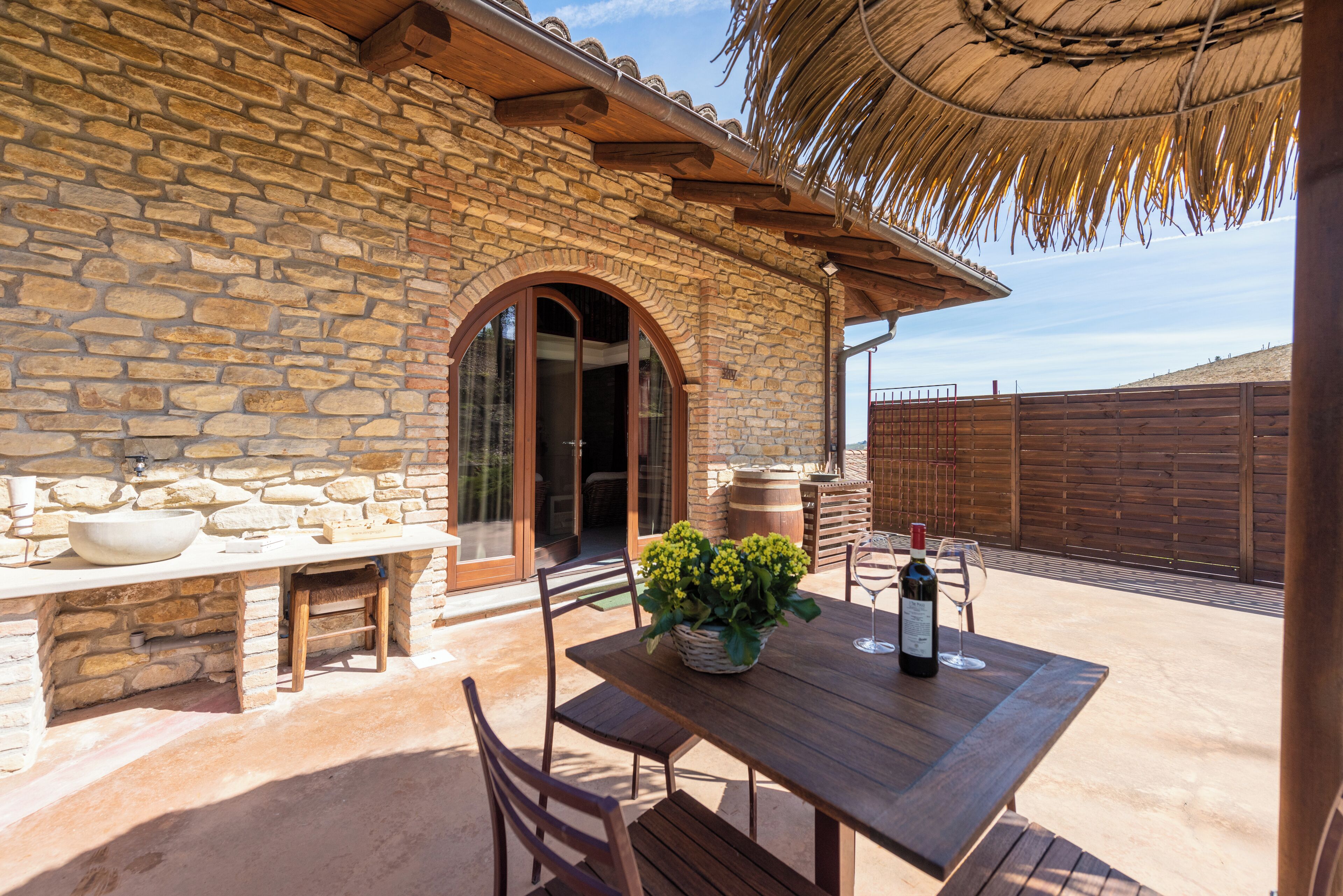 Junior Room | Terrace/patio