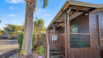 Two Bedroom Villa (4 Singles) | Terrace/patio