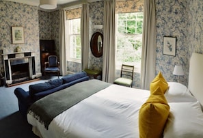 The Blue Room | Individually decorated, individually furnished, desk, laptop workspace