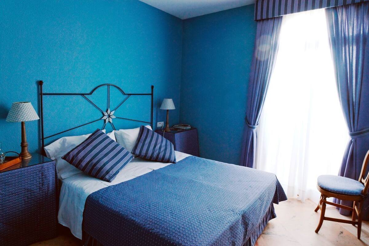 Double Room | 1 bedroom, Egyptian cotton sheets, Select Comfort beds