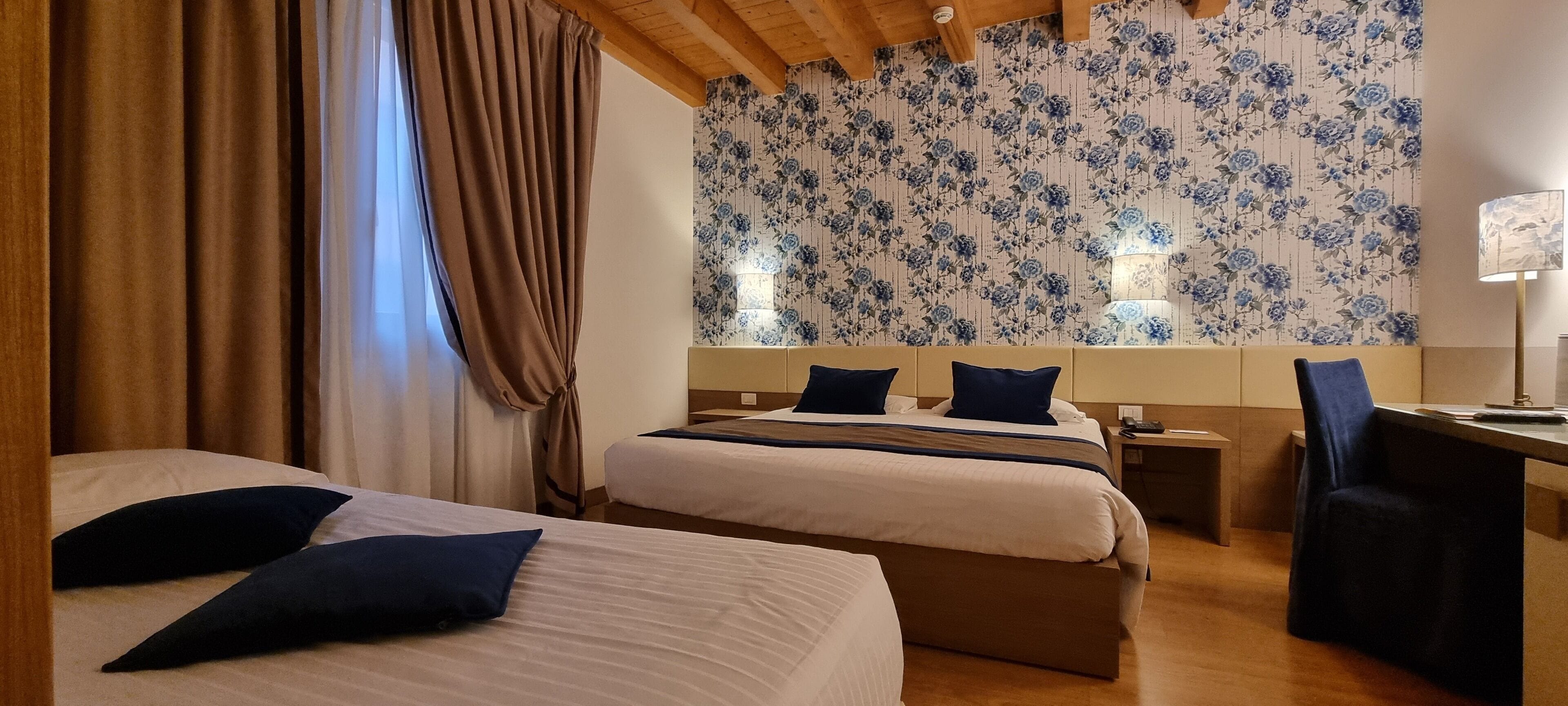 Kamar