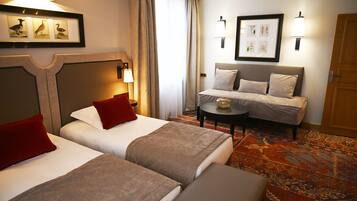 Literie de qualité supérieure, minibar, coffres-forts dans les chambres