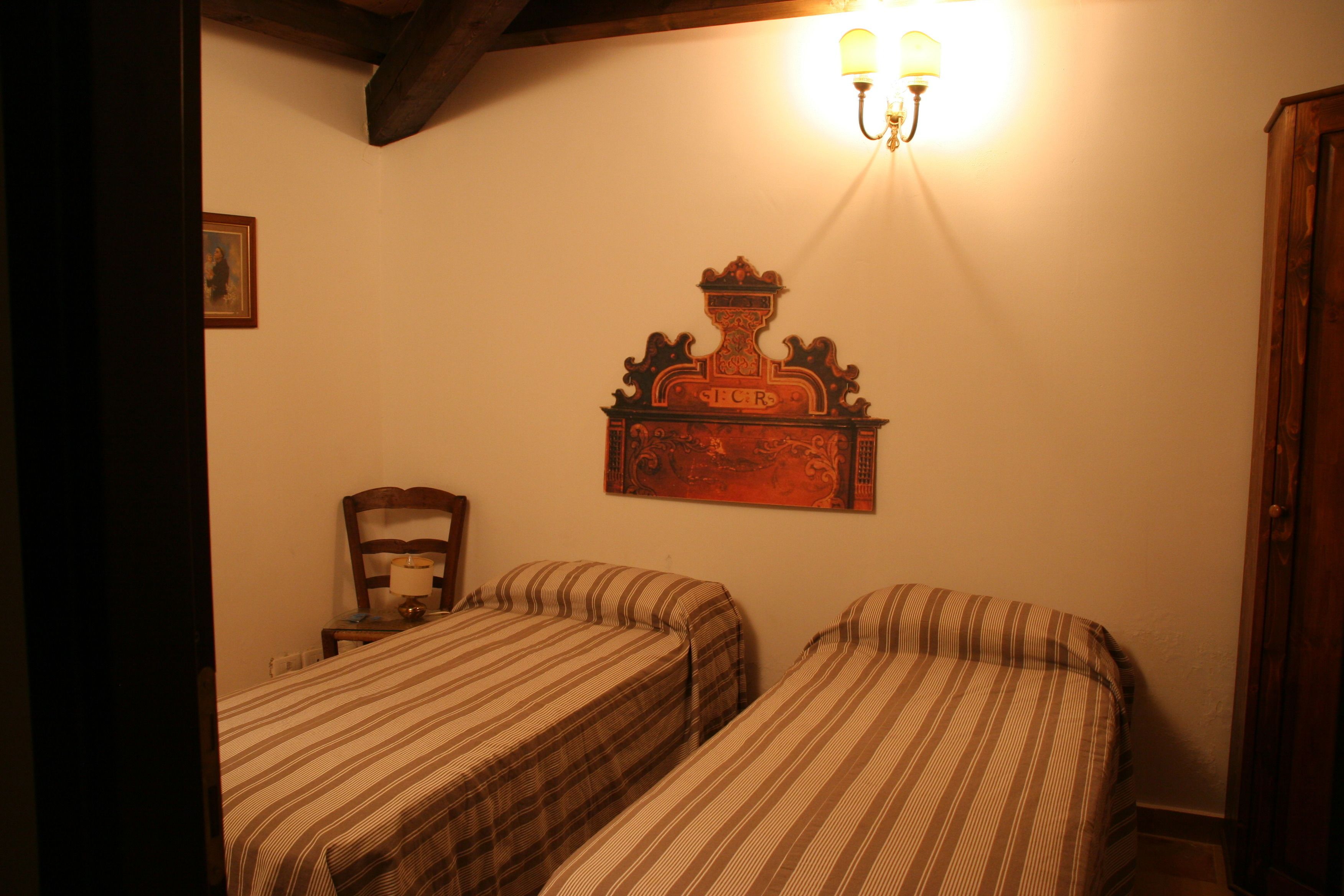 apartment, 3 bedrooms (for 6 people) | 1 bedroom, premium bedding, iron/ironing board, rollaway beds