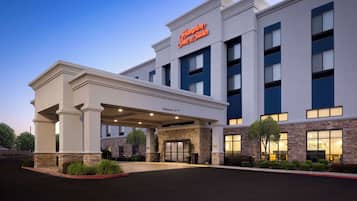 Welcome to Hampton Inn & Suites, featuring a modern design and beautifully maintained grounds.