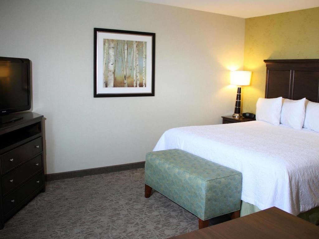 Blackout drapes, iron/ironing board, free WiFi, bed sheets