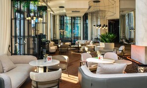 Se sirven almuerzos, cenas y brunches