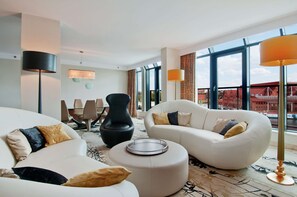 Presidential Suite | Living area