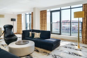 Presidential Suite | Living area