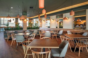 Lounge - B&B Hotel Granada (Pulianas)