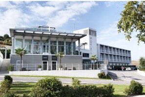 Fachada de la propiedad