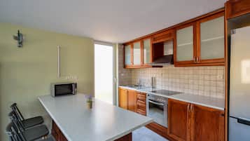 VIP superior Duplex (2-Floor apartment) | Bếp riêng | Tủ lạnh, lò nướng, bếp nấu, dụng cụ pha cà phê/trà