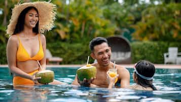 2 outdoor pools, pool umbrellas, pool loungers