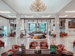 Exterior - Sofitel Phnom Penh Phokeethra (Phnom Penh)