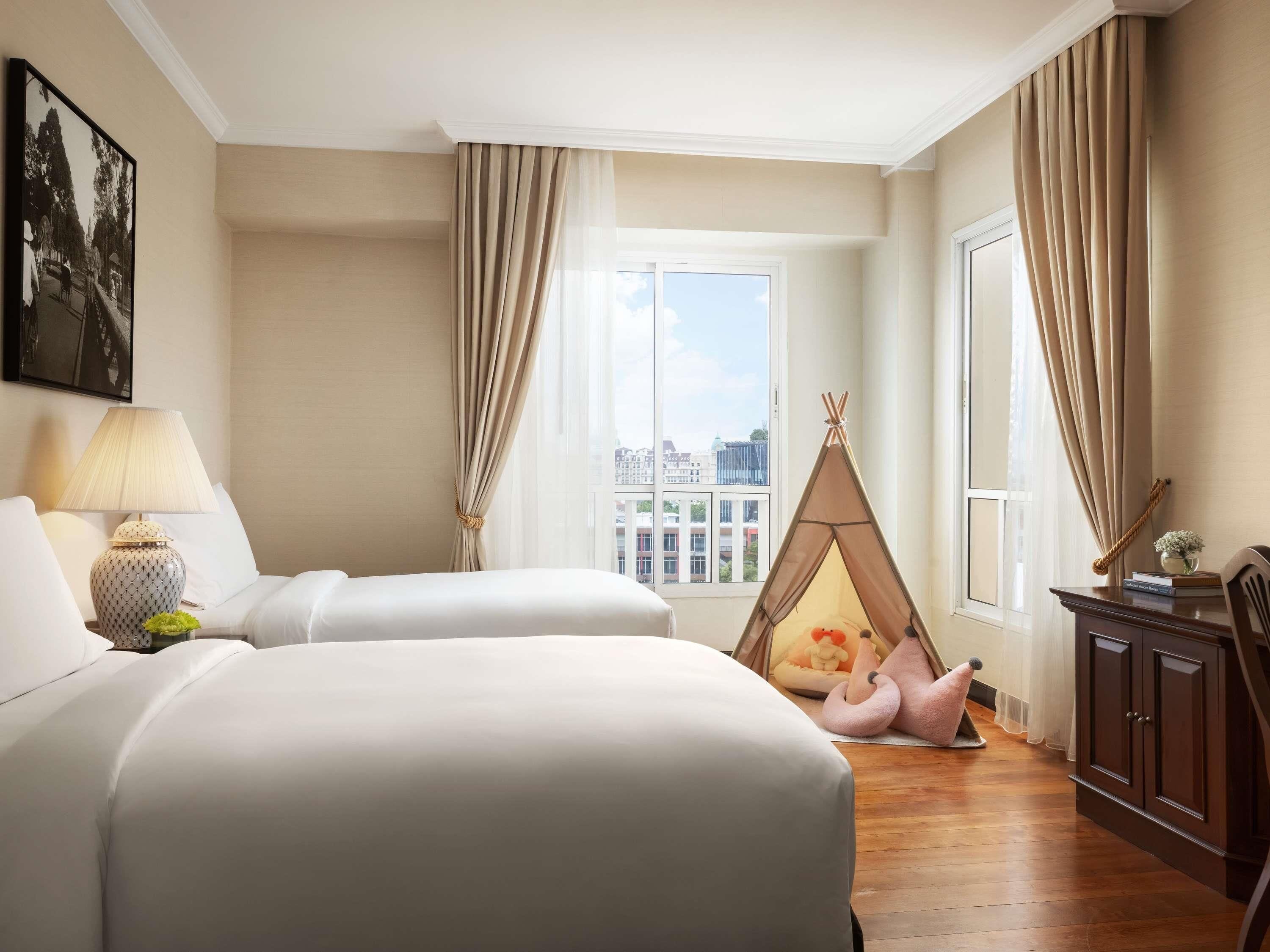 Suite Familiale, 1 très grand lit (Junior) | Vue de la chambre