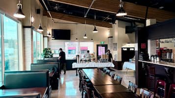 Free daily full breakfast