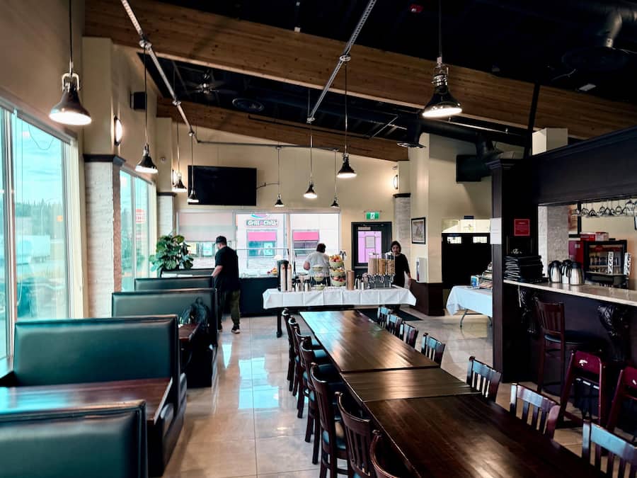 Ilmainen päivittäinen täysi aamiainen