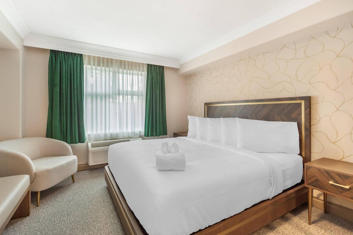Pillow-top beds, desk, rollaway beds, free WiFi