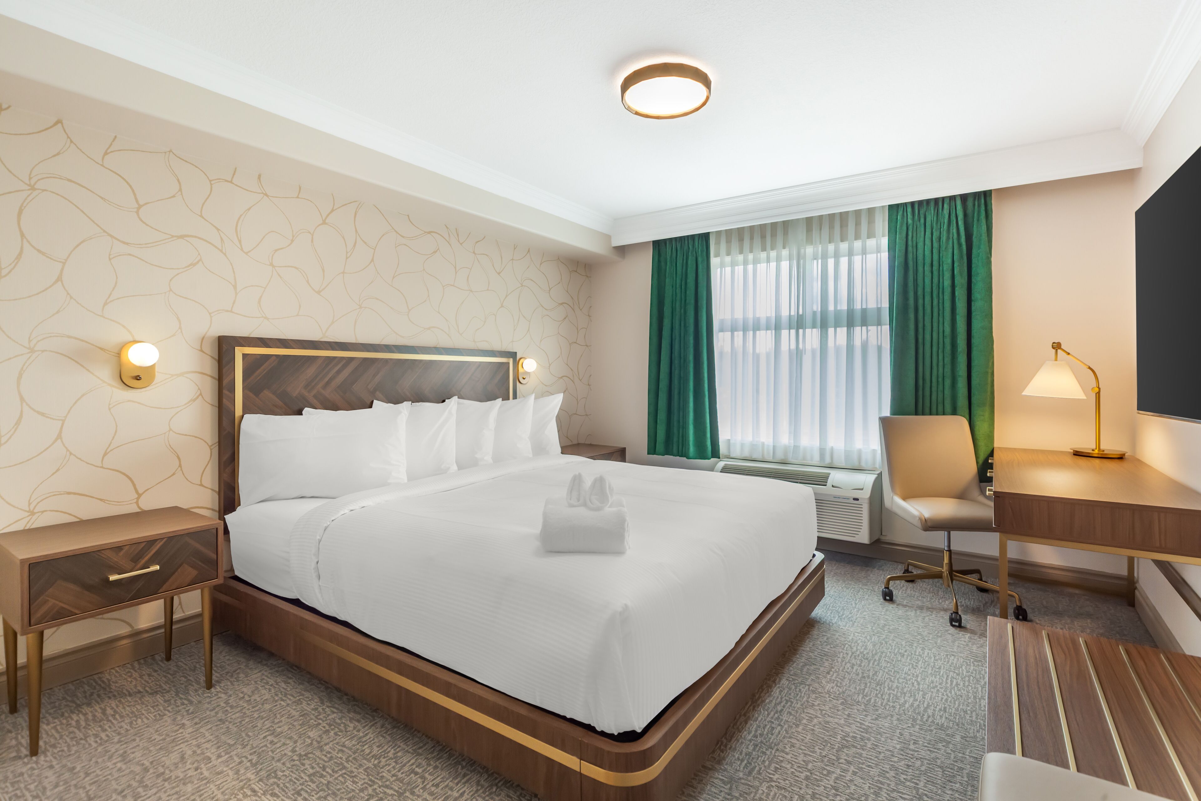 Suite, 1 King Bed, Non Smoking (Upgrade, Efficiency) | Pillowtop beds, desk, rollaway beds, free WiFi