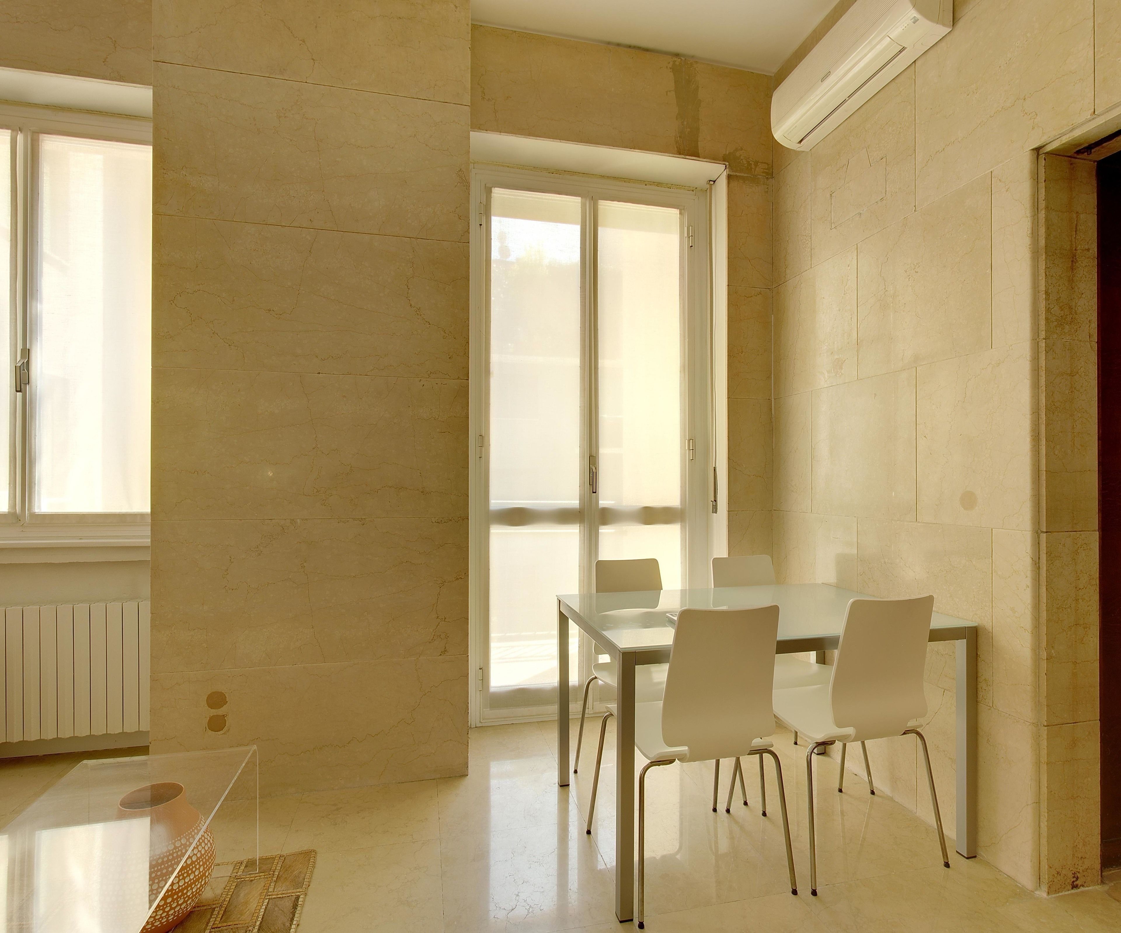 Large Studio Apartment, Via Pergolesi 31 | Living area | 32-inch flat-screen TV with satellite channels, LCD TV, DVD player