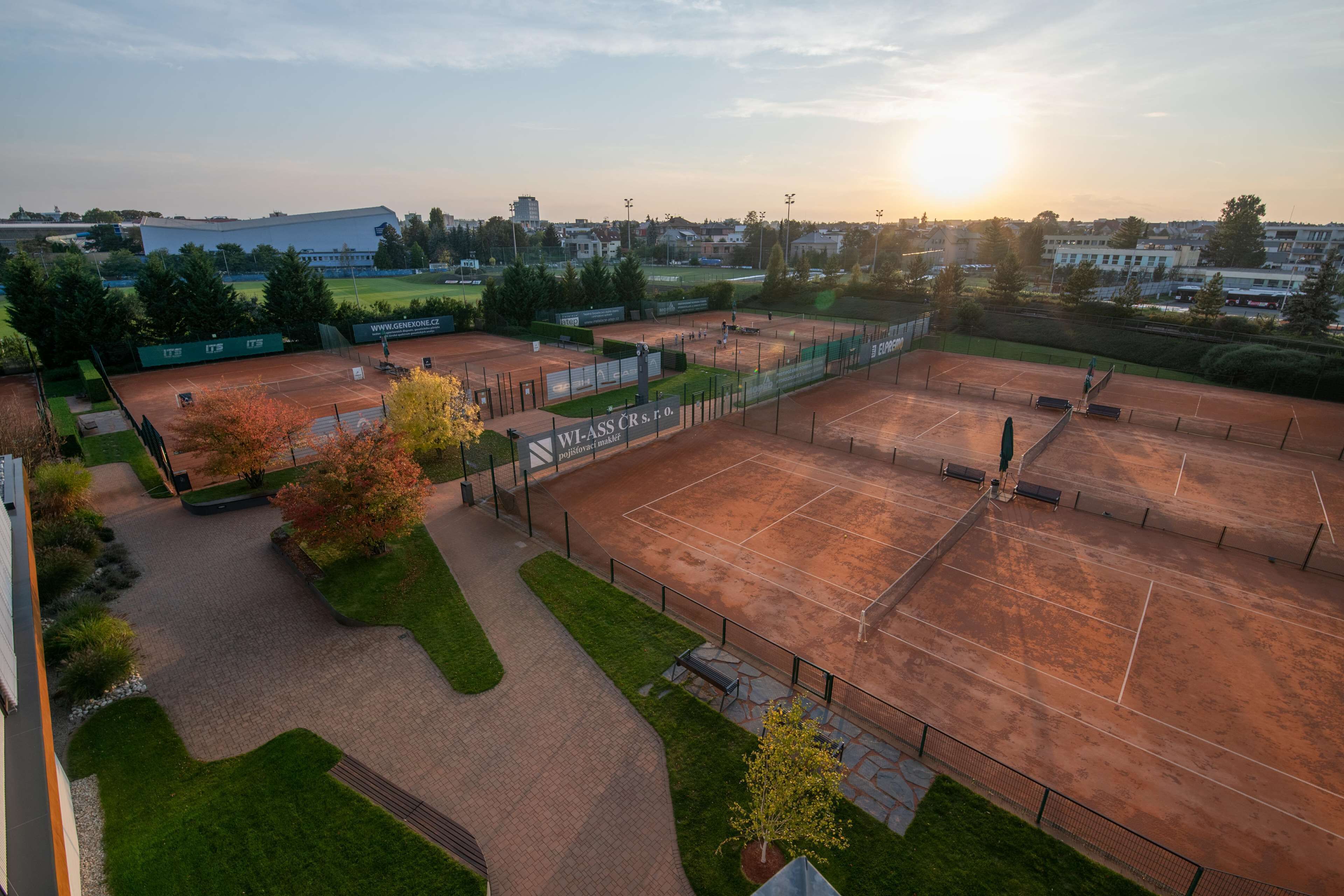 tennis court