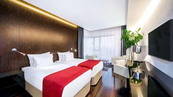 Premium-sengetøj, Select Comfort-senge, minibar, pengeskab på værelset