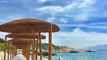 Private beach, sun-loungers, beach umbrellas, beach towels