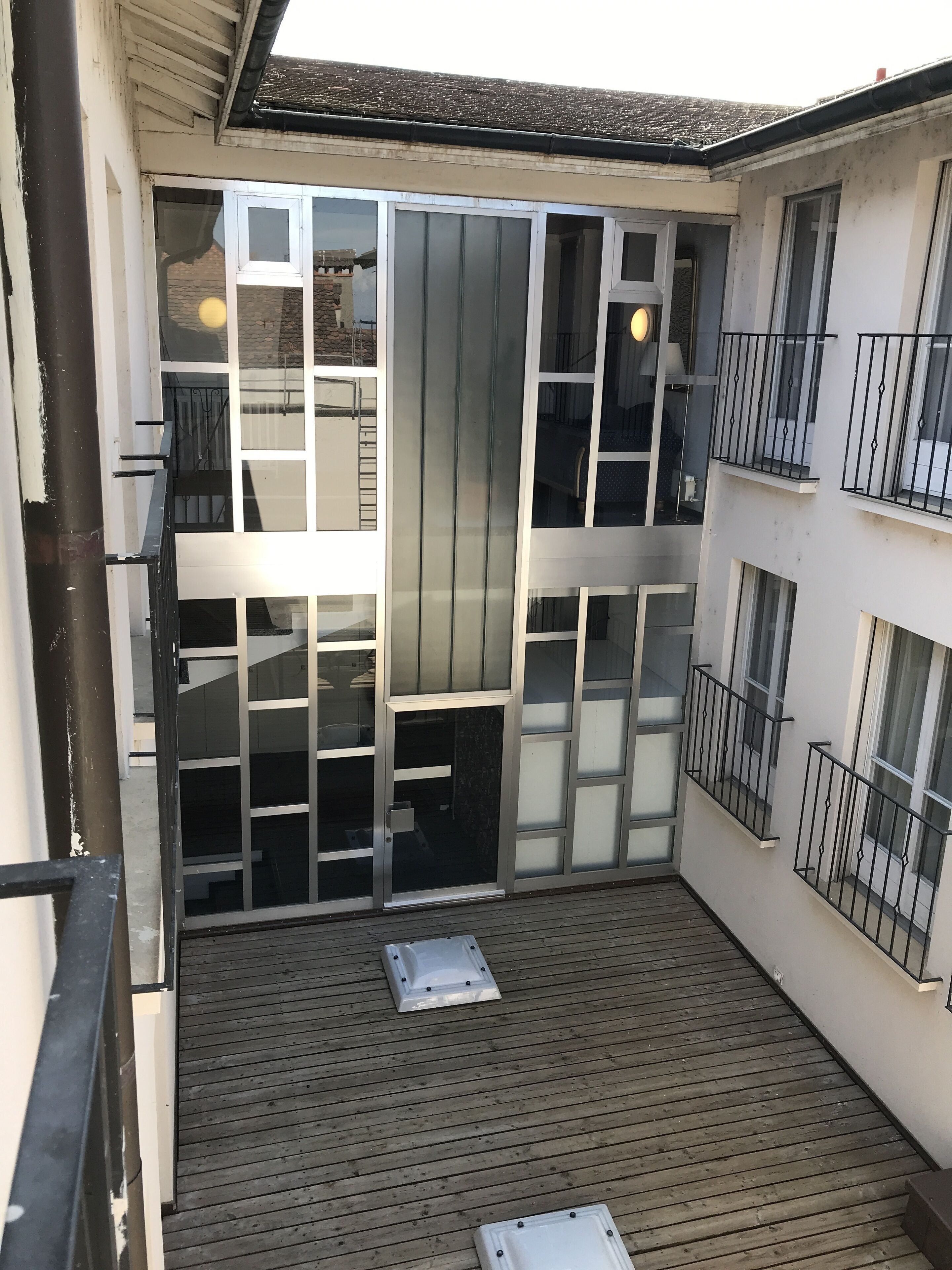 family room, courtyard view | view from room