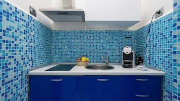 Apartemen, gedung tambahan | Dapur pribadi | Mesin espresso dan mesin pembuat kopi/teh