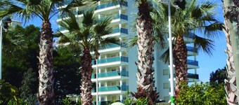 Apartamentos Larimar