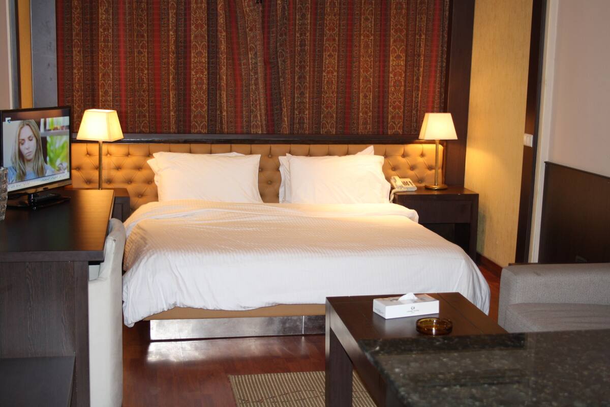 Minibar, in-room safe, soundproofing, rollaway beds (surcharge)