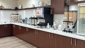 Free daily buffet breakfast