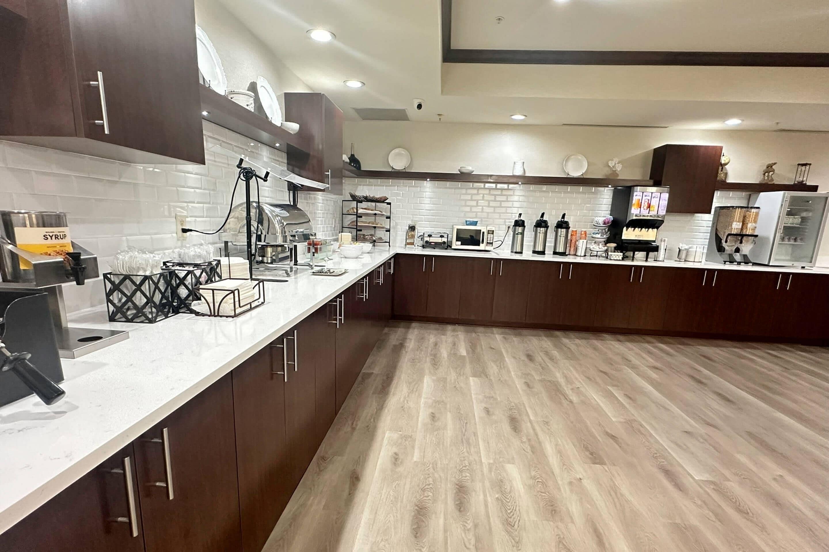 Δωρεάν πρωινό σε μπουφέ καθημερινά 