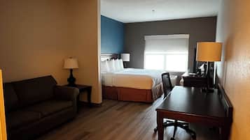 Suite, Non Smoking (1 King Bed) | 1 bedroom, desk, laptop workspace, blackout drapes