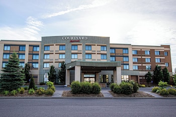 Courtyard by Marriott Kingston Highway 401/Division Street