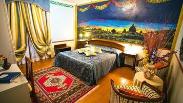 In-room safe, individually decorated, desk, laptop workspace