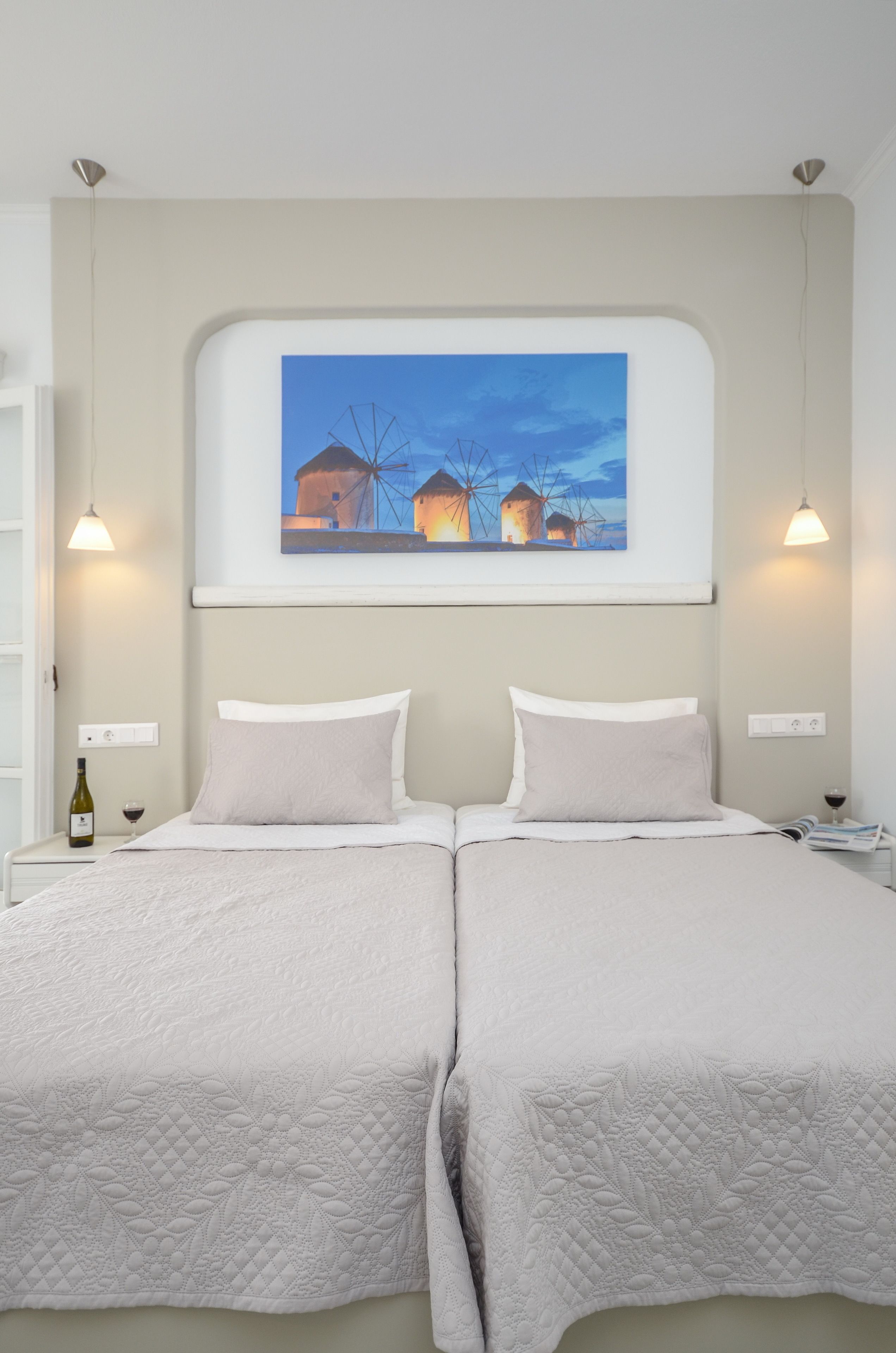 garden view studio | 1 bedroom, pillow-top beds, in-room safe, desk